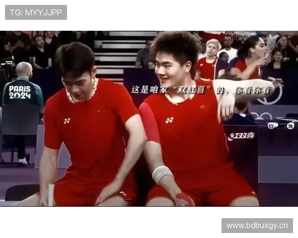 梁伟铿训练完直接打车去喝下午茶，这松弛感谁懂啊