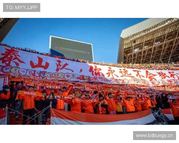 泰山队争冠之路堪忧：战术依赖与内部危机引爆，豪门地位岌岌可危！